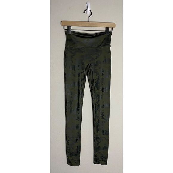 Spanx Green Camo High Waist Leggings Size S - Picture 5 of 15